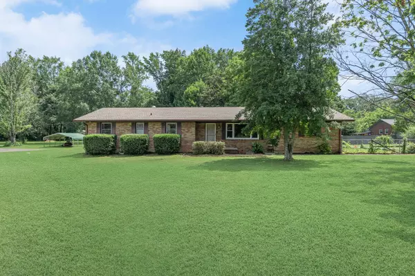 75 Belmar Rd, Manchester, TN 37355