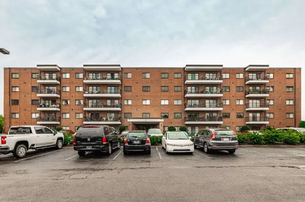 200 Sanders Ferry Rd #2408, Hendersonville, TN 37075