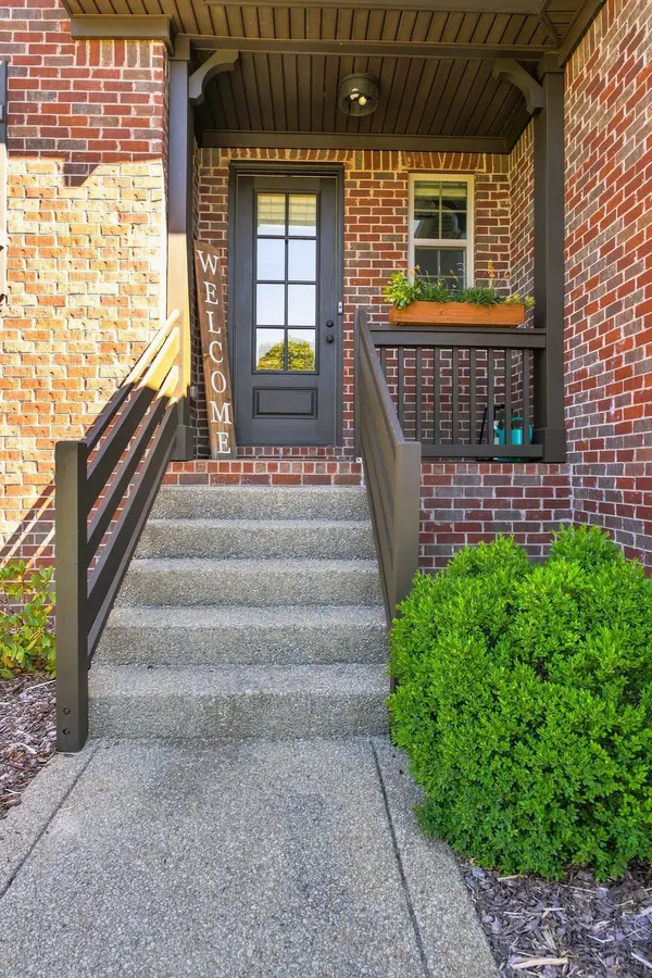 2561 Hessey Pass, Mount Juliet, TN 37122