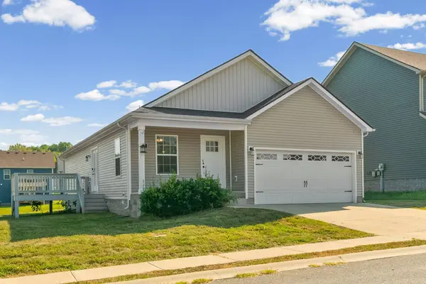 201 Geneva Ln, Clarksville, TN 37040