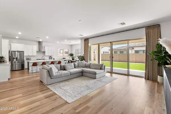 22713 E TWIN ACRES Drive, Queen Creek, AZ 85142