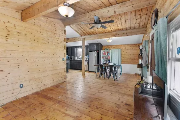 1909 S Lamar Avenue, Denison, TX 75021