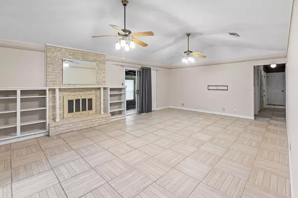 3014 Jennifer Avenue, Denison, TX 75020