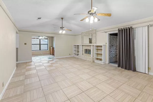 3014 Jennifer Avenue, Denison, TX 75020