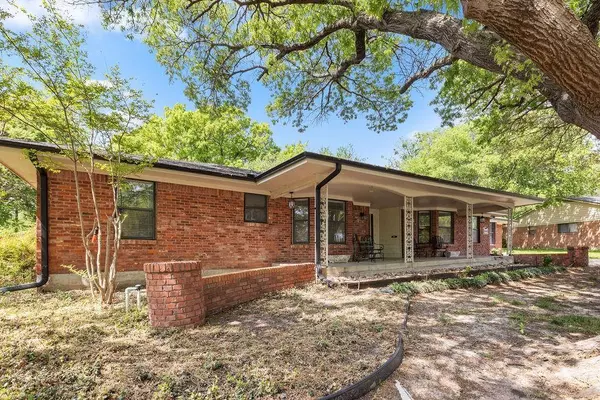 1008 Western Hills Drive, Sherman, TX 75092