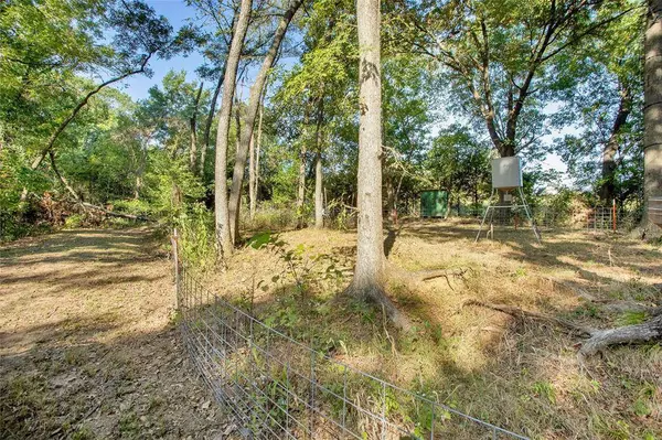 479 Siebman Road, Sadler, TX 76264