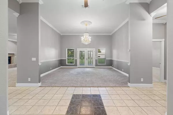 106 Glenwood Drive, Denison, TX 75020