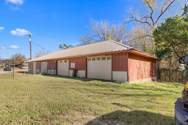 530 E US Highway 69, Denison, TX 75021