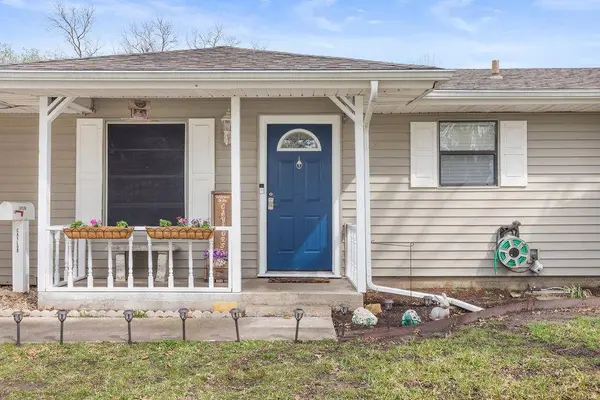 1320 Elm Street, Bonham, TX 75418
