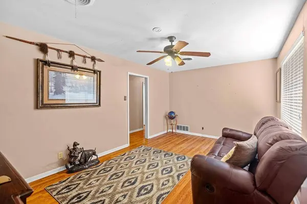 2022 Jerry Avenue, Denison, TX 75020