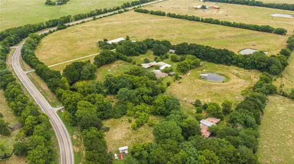 8677 S Fm 898, Whitewright, TX 75491