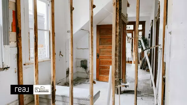 Is a Fixer-Upper in Montgomery Alabama Worth It? Pros, Cons, and What Buyers Should Know