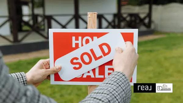 How to Buy and Sell a House at the Same Time in Montgomery, Alabama