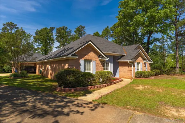 1625 Northpointe DR, Deatsville, AL 36022