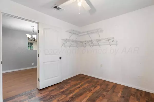 1018 BAGARRY ST, Amarillo, TX 79104