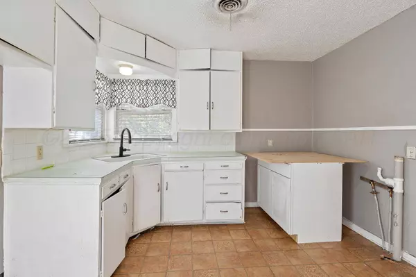 4243 SW 14TH AVE, Amarillo, TX 79106