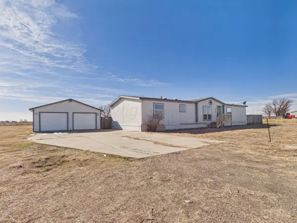 1501 CLAUDE RD, Amarillo, TX 79118