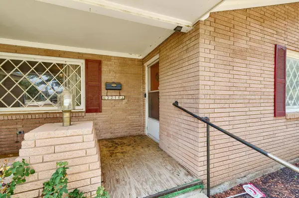 2216 S Tyler ST, Amarillo, TX 79109