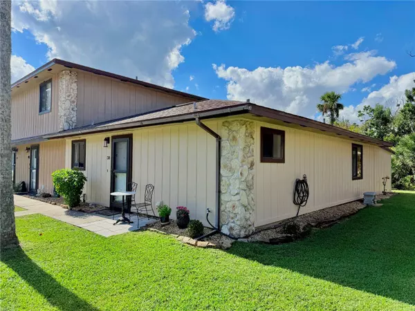 38 VILLAGE DR, Flagler Beach, FL 32136