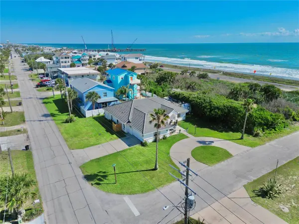 112 S 11TH ST, Flagler Beach, FL 32136