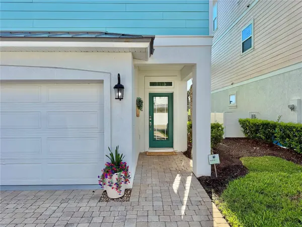 2718 SUNSET INLET DR, Flagler Beach, FL 32136
