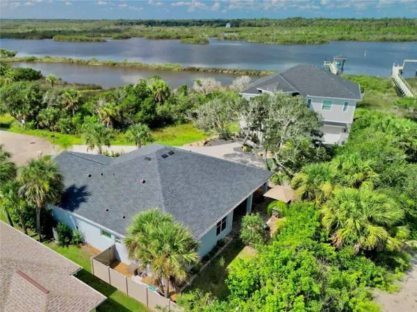 63 BEACHWOOD DR, Flagler Beach, FL 32136