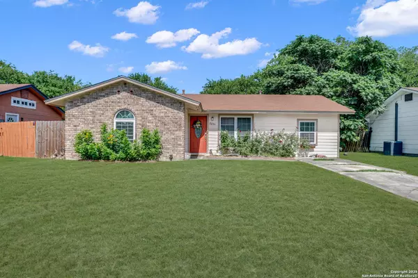 8239 Glen Lark, San Antonio, TX 78239