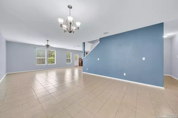 1514 Desert Candle, San Antonio, TX 78245