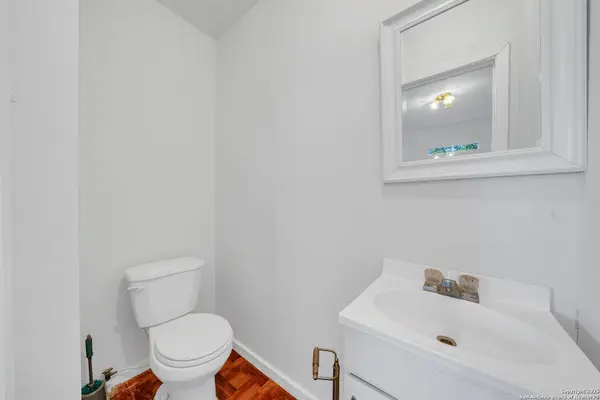 520 Ogden, San Antonio, TX 78212