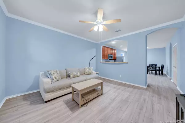 3823 Amber Chase, San Antonio, TX 78245