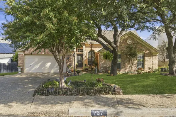 927 Lightstone Dr