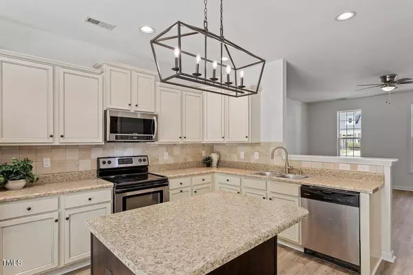 274 Tuscarora Lane, Clayton, NC 27520