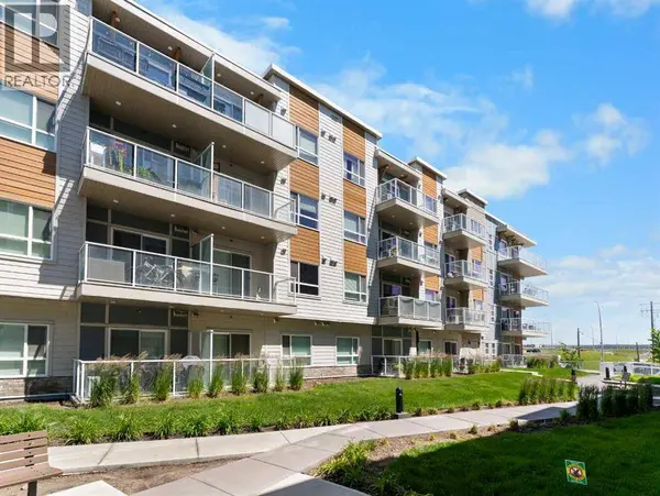 305, 200 Harvest Hills Place NE, Calgary, AB T3K2N3