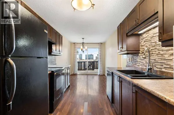 20 Dalhousie Crescent NW, Calgary, AB T3A2H8