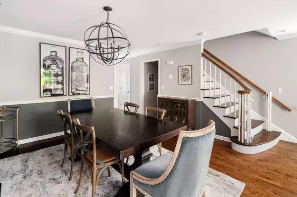 180 Turn Of River Road #2A, Stamford, CT 06905