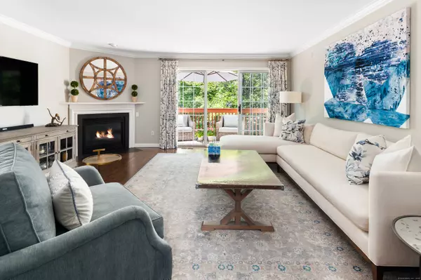 180 Turn Of River Road #2A, Stamford, CT 06905