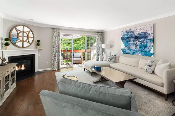 180 Turn Of River Road #2A, Stamford, CT 06905