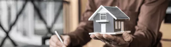 Setting Your Home's Price: The Make-or-Break Decision