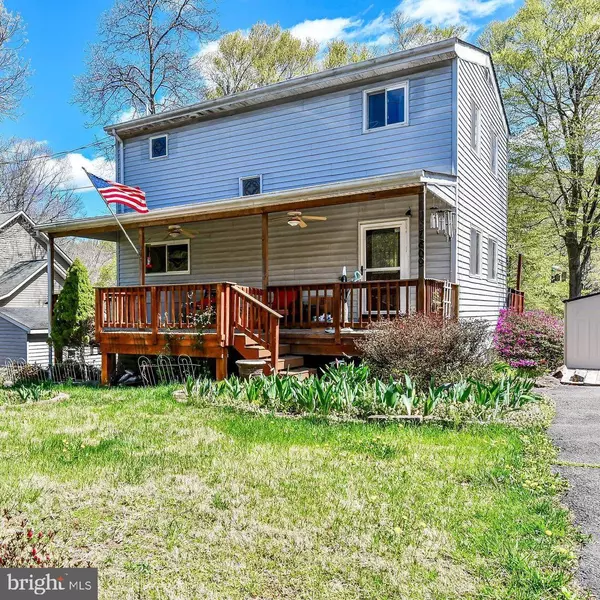 7809 LAKE DR, Manassas, VA 20111