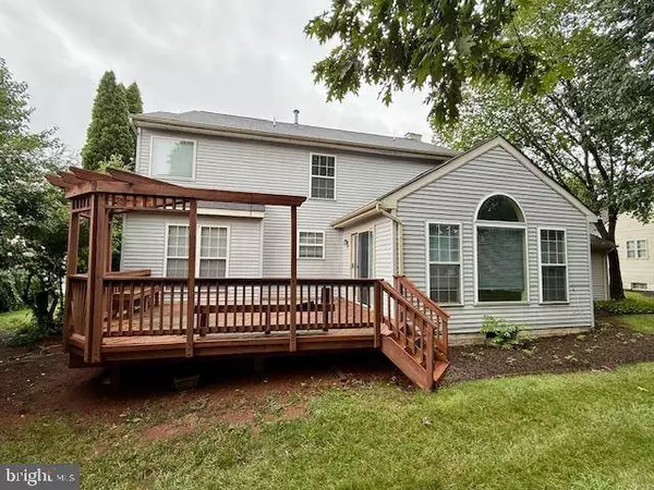 FOWLERS MILL CIR, Ashburn, VA 20147