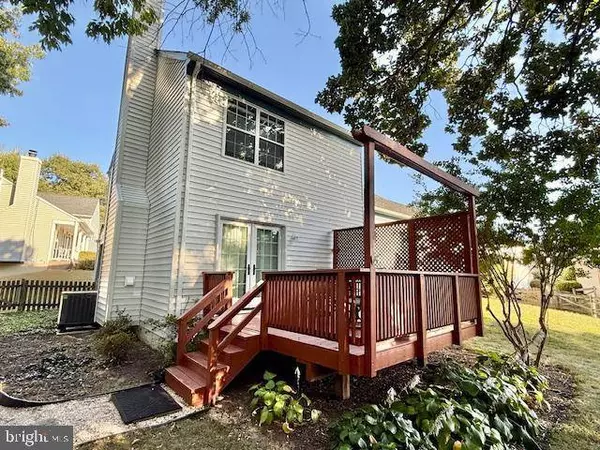 13 BRAXTON DR, Sterling, VA 20165