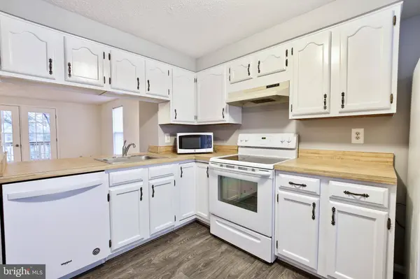 1915 BELMONT RIDGE CT, Reston, VA 20191