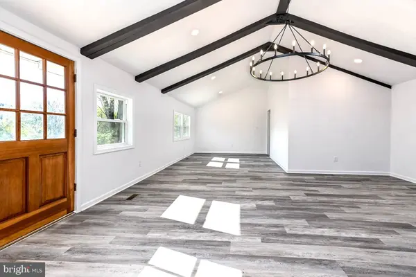 541 YOUNGS DR, Front Royal, VA 22630