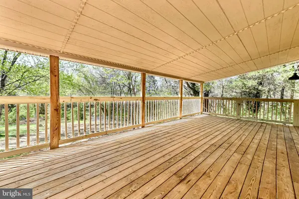 541 YOUNGS DR, Front Royal, VA 22630