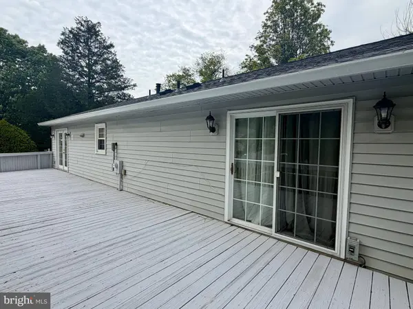 7712 PINE ST, Manassas, VA 20111