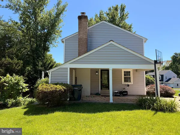 6924 STONEYBROOKE LN, Alexandria, VA 22306