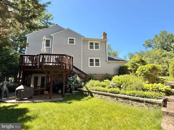 6924 STONEYBROOKE LN, Alexandria, VA 22306