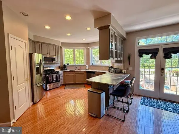 43764 LEES MILL SQ, Leesburg, VA 20176