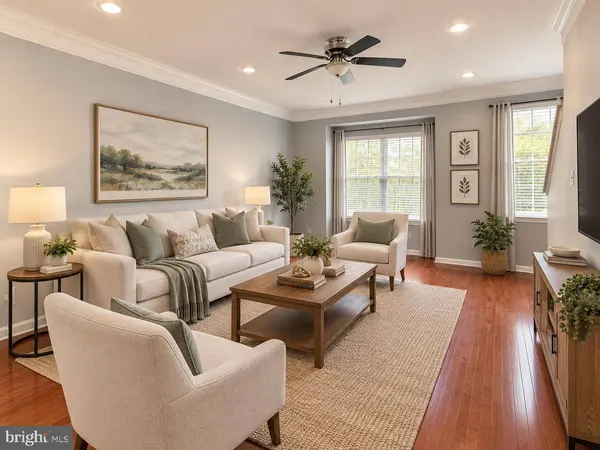 42802 SAN SEBASTIAN TER, Chantilly, VA 20152
