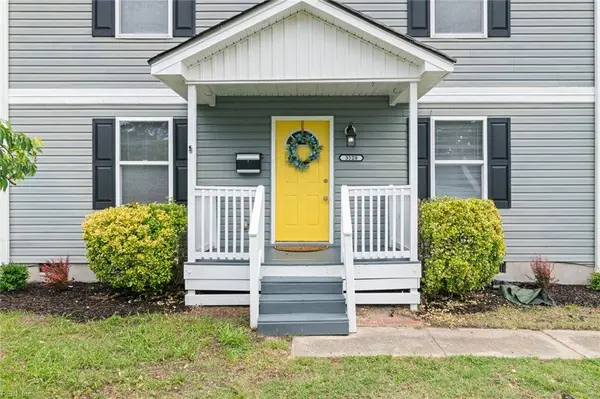 3520 S Warwick CIR, Norfolk, VA 23513